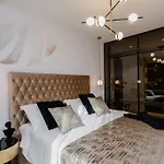 Front Maal, Private & Parking Apartment